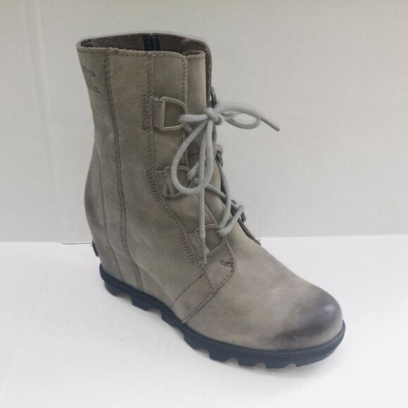 Sorel Joan Of Arctic Wedge II Boots-Sz 8-Waterproof-Factory Distressed-NWOT - Picture 1 of 10